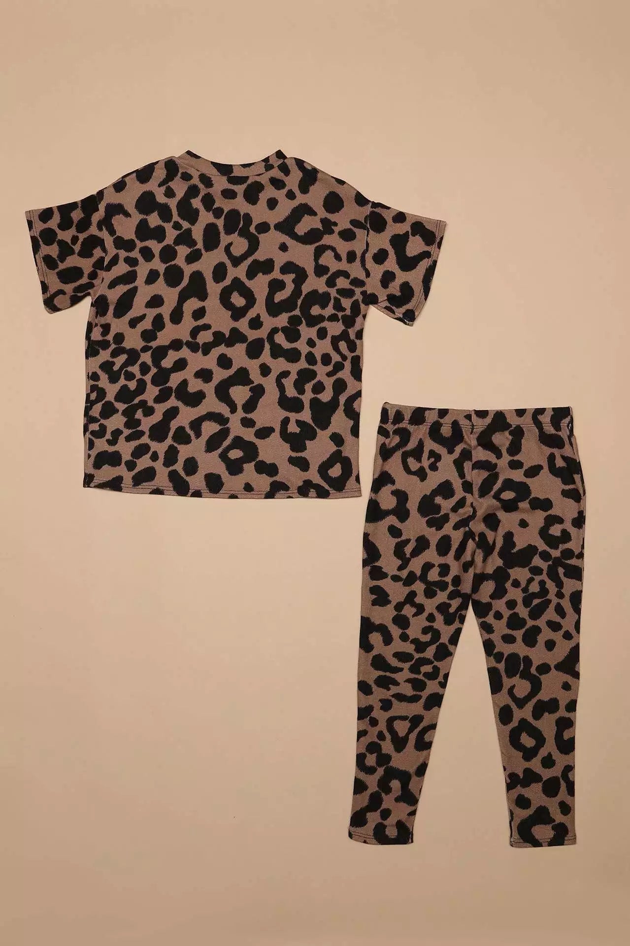 Leopard Printed Girls Short Sleeve Suit Set